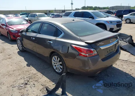 2015 Nissan Altima 2.5 S from USA, damaged, VIN 1N4AL3AP1FC456420